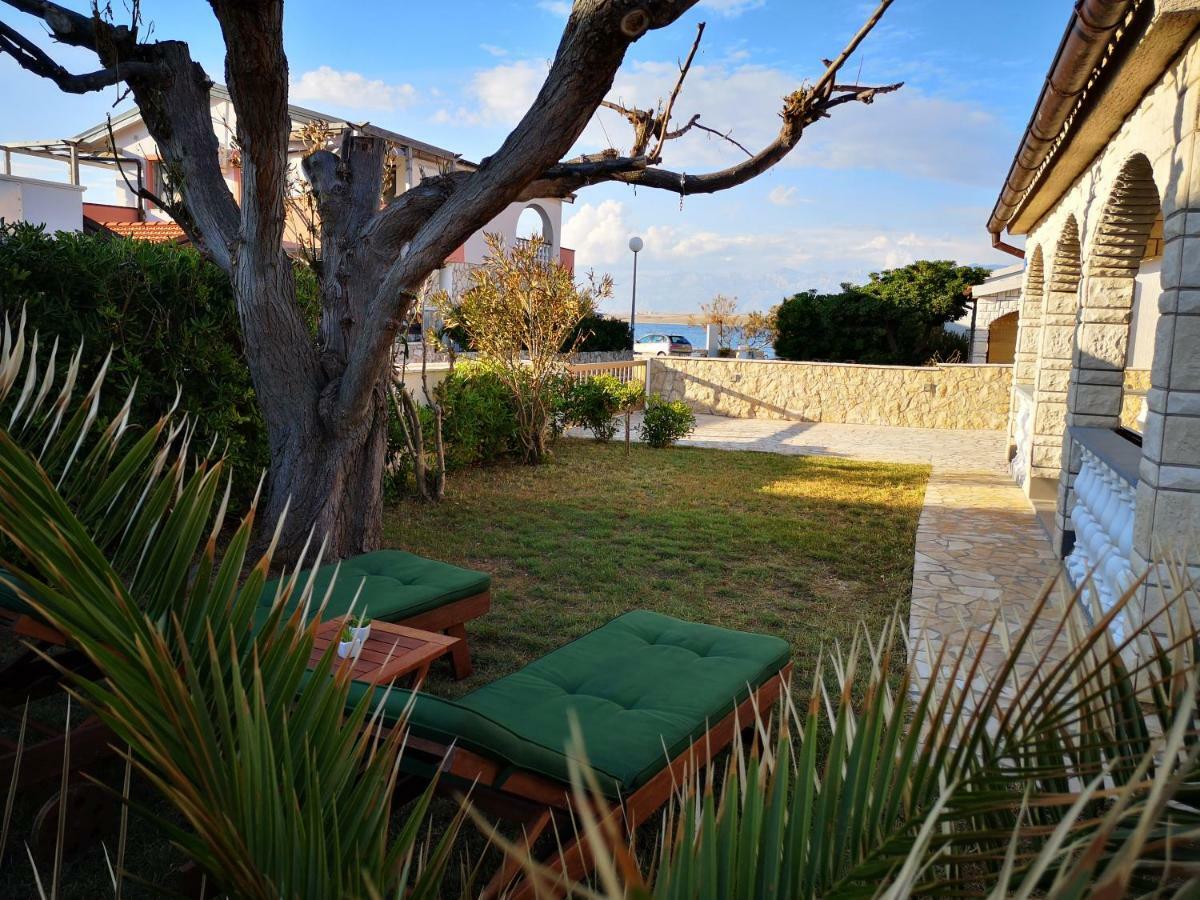 Holiday House Tara Villa Vir Exterior foto